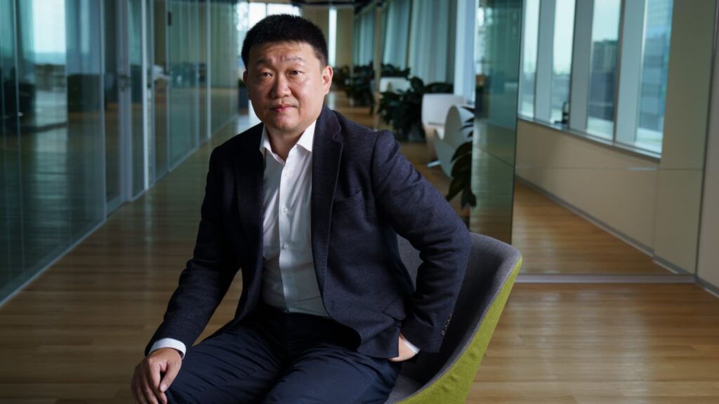 Japan Sees Long-Awaited Services Price Growth of 2% in July, Marking 30-Year Milestone